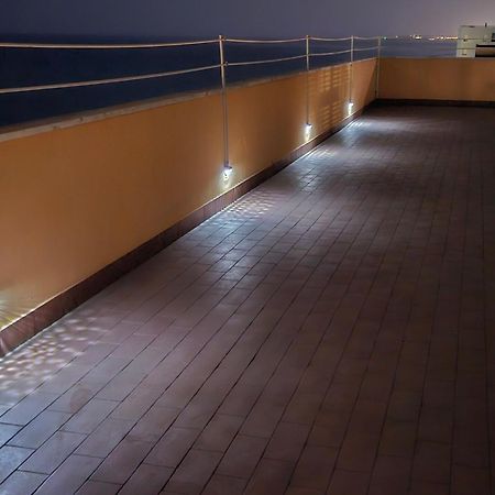 La Terrazza Sul Mare Daire Montesilvano Marina Dış mekan fotoğraf