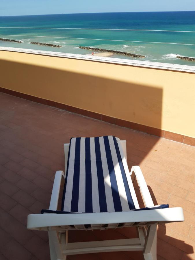 La Terrazza Sul Mare Daire Montesilvano Marina Dış mekan fotoğraf
