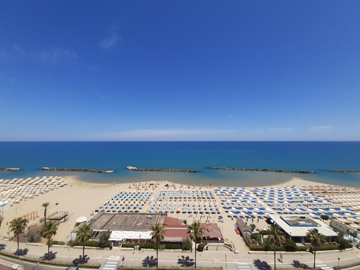 La Terrazza Sul Mare Daire Montesilvano Marina Dış mekan fotoğraf
