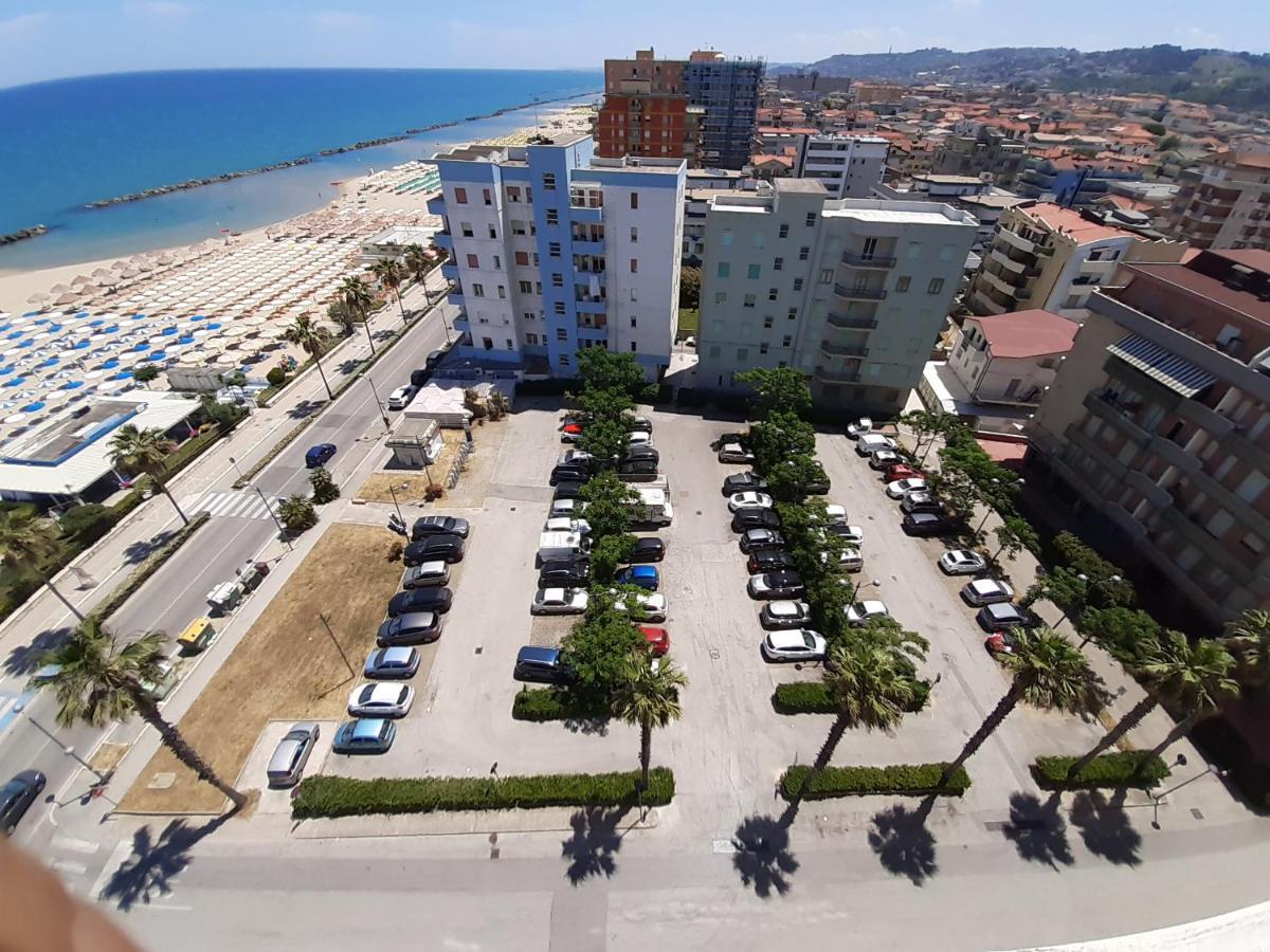 La Terrazza Sul Mare Daire Montesilvano Marina Dış mekan fotoğraf