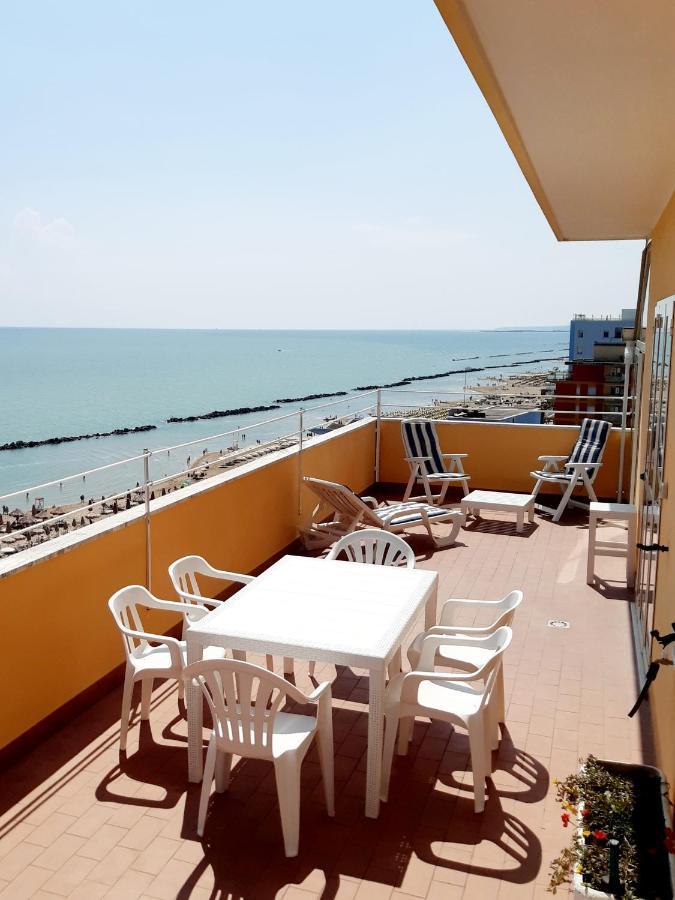 La Terrazza Sul Mare Daire Montesilvano Marina Dış mekan fotoğraf