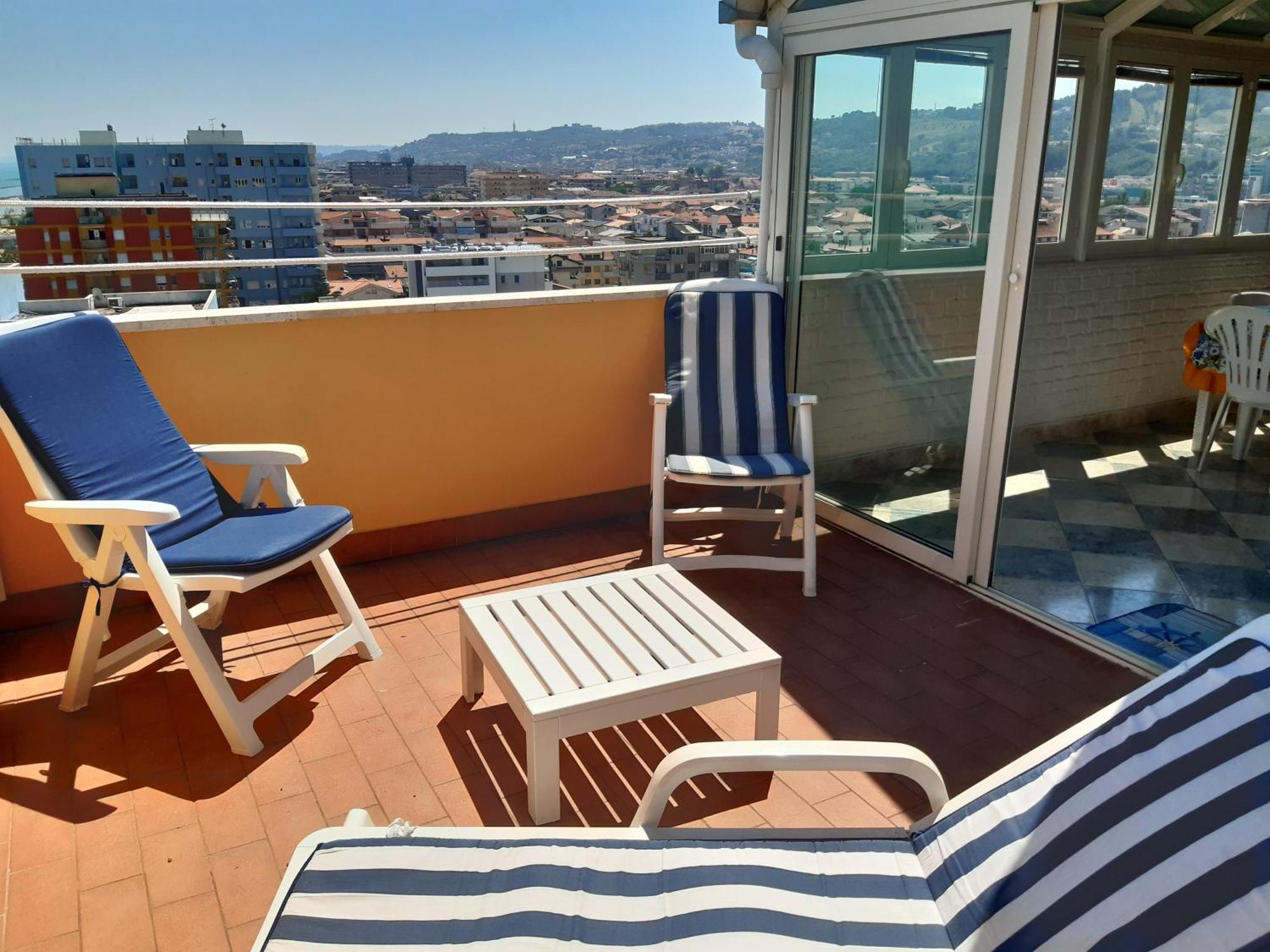 La Terrazza Sul Mare Daire Montesilvano Marina Dış mekan fotoğraf