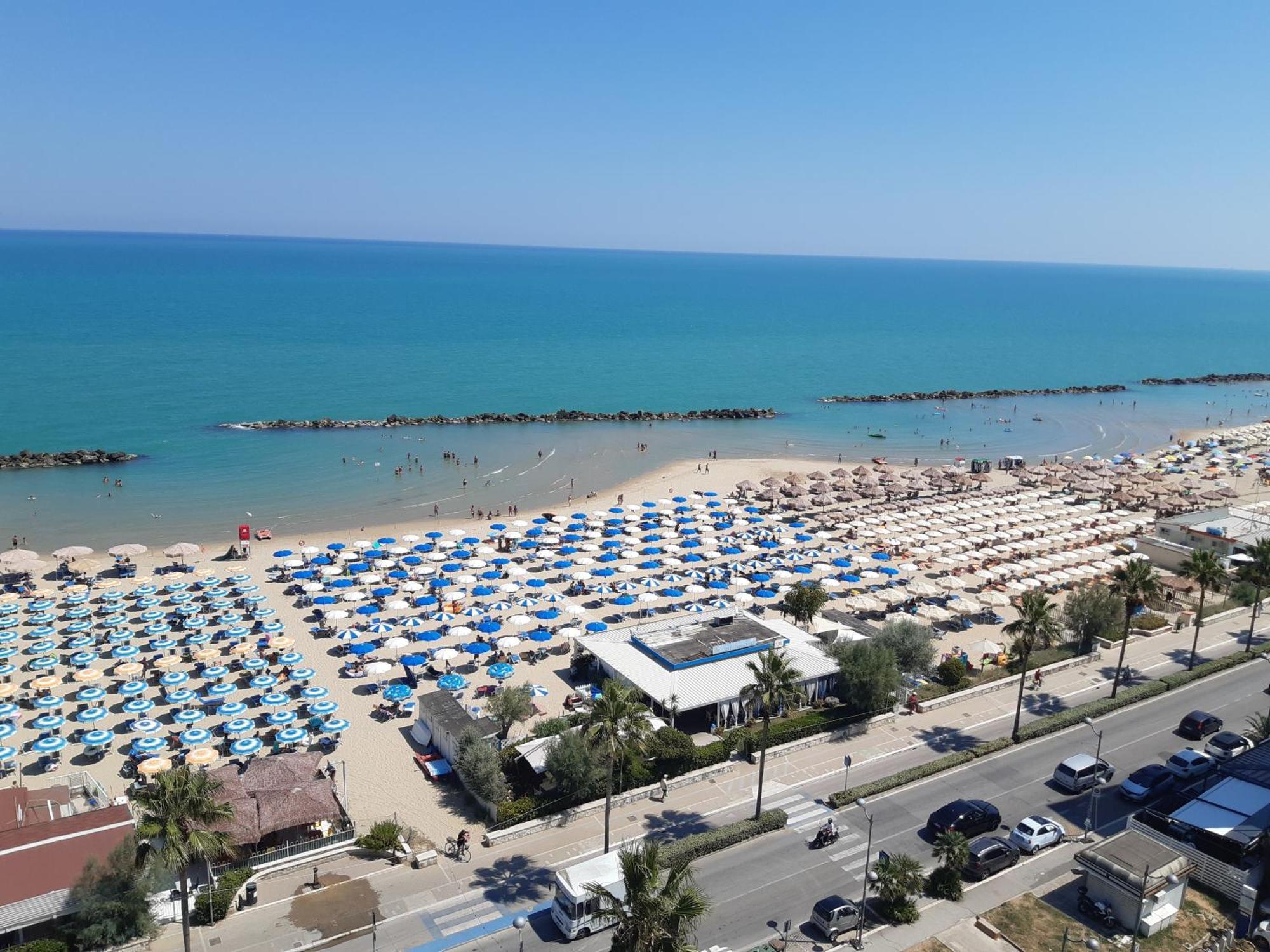 La Terrazza Sul Mare Daire Montesilvano Marina Dış mekan fotoğraf