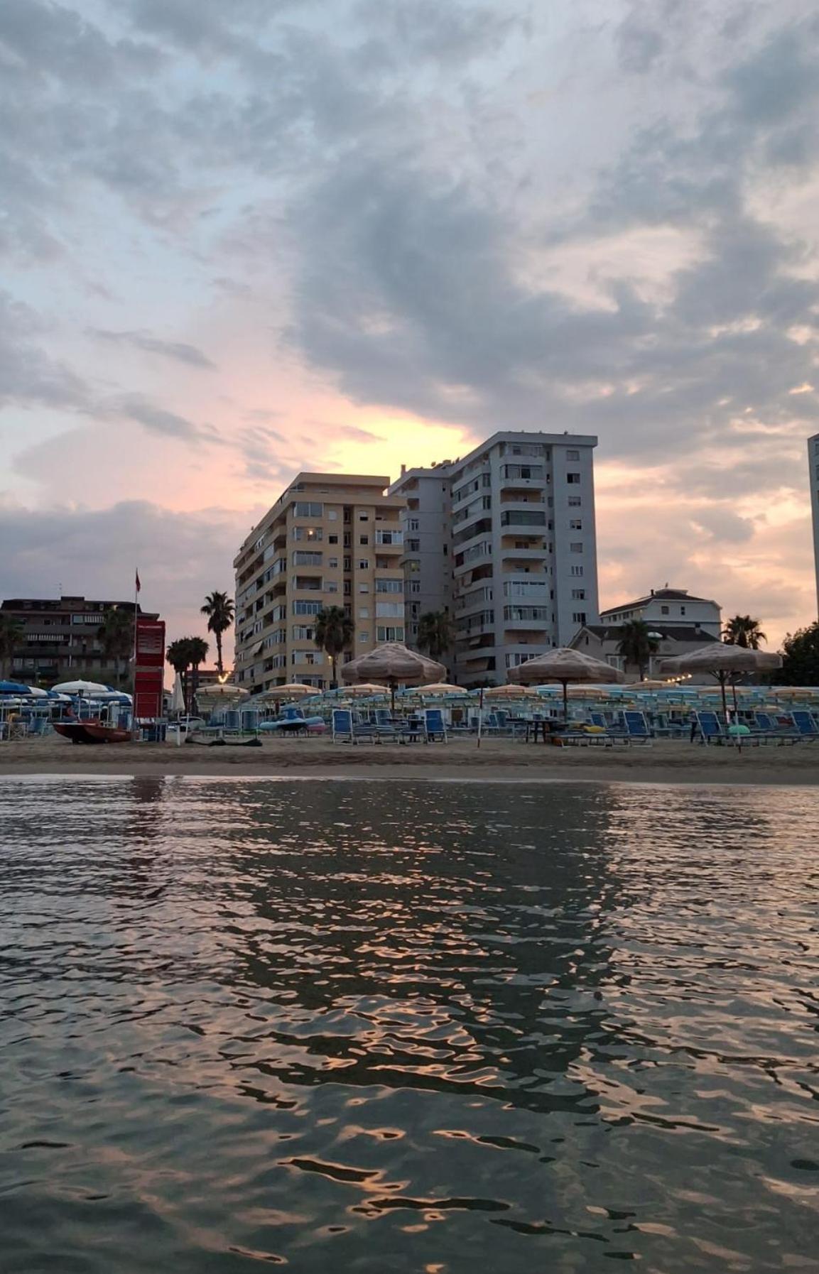 La Terrazza Sul Mare Daire Montesilvano Marina Dış mekan fotoğraf